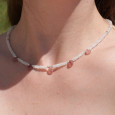 Collier pierres facettées en Pierre de lune et gouttes Quartz strawberry