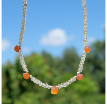 Collier pierres facettées en Citrine et gouttes Cornaline