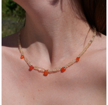 Collier pierres facettées en Citrine et gouttes Cornaline
