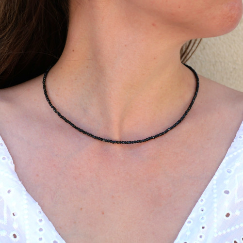 Collier pierres naturelles facettées en Spinelle