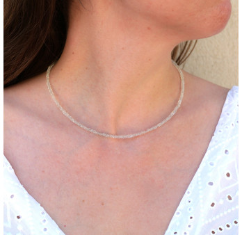 Collier fin pierres naturelles facettées en Prasiolite