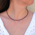 Collier fin pierres naturelles facettées en Grenat