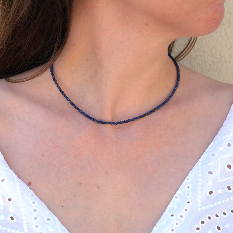 Collier pierres naturelles facettées en Lapis lazuli