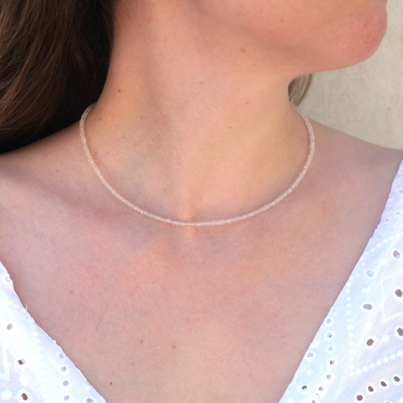 Collier fin pierres naturelles facettées en Quartz rose