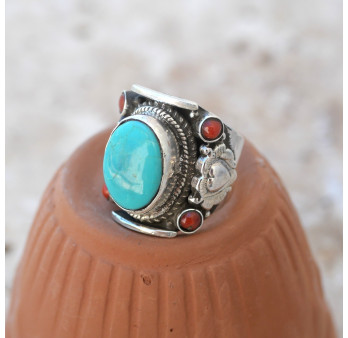 Anneau large Nepali argent ciselé Corail et Turquoise du Tibet T58
