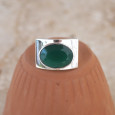 Chevalière large en argent et pierre facettée en Agate verte T54/56
