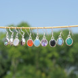 Boucles d'oreilles ovales argent lisse et pierre Lapis lazuli Boucles d'oreilles ovales argent lisse et pierre Lapis lazuli
