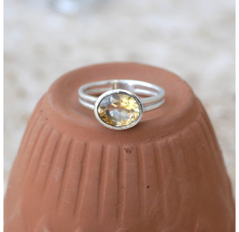Bague fine argent ajouré et pierre Citrine haute T61