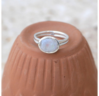 Bague fine argent ajouré et Pierre de lune haute T56