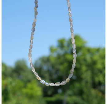 Collier pierres naturelles galets en Labradorite