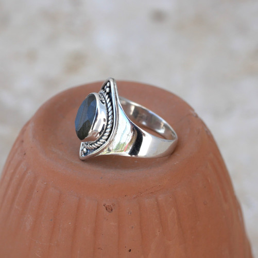 Anneau pointes argent et pierre Labradorite T54