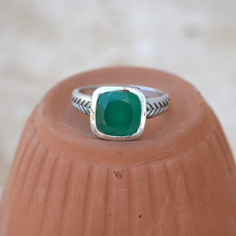 Bague pierre carrée en Agate verte et argent tressé T60