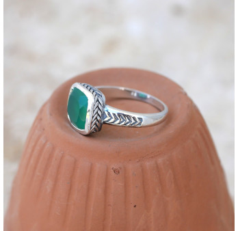 Bague pierre carrée en Agate verte et argent tressé T60
