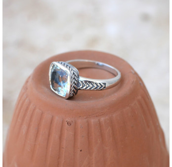 Bague pierre carrée en Prasiolite et argent tressé T60