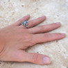 Bague fleur 11 pierres facettées en Pierre de lune T53