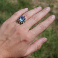 Bague fleur 11 pierres facettées multicolores T52