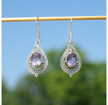 Boucles d'oreilles goutte pierre en Améthyste et argent ajouré