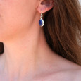 Boucles d'oreilles goutte en argent lisse et pierre facettée en Lapis lazuli