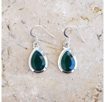 Boucles d'oreilles goutte en argent lisse et pierre facettée en Agate verte
