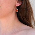 Boucles d'oreilles goutte en argent lisse et pierre facettée en Cornaline