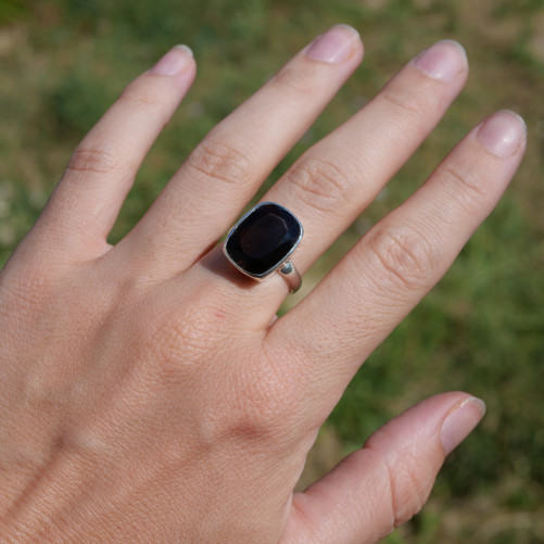 Bague rectangulaire haute en argent et Quartz fumé T51/57