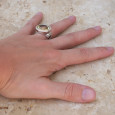 Bague horizontale argent et pierre ovale en Citrine (jaune) T52
