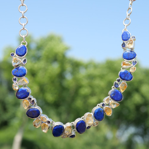 Collier plastron argent 43 pierres Lapis lazuli Citrine et Iolite