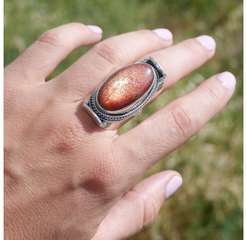 Chevalière mixte large argent et Pierre de soleil ovale T60
