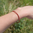 Bracelet fin pierres Grenat facettées fermoir argent