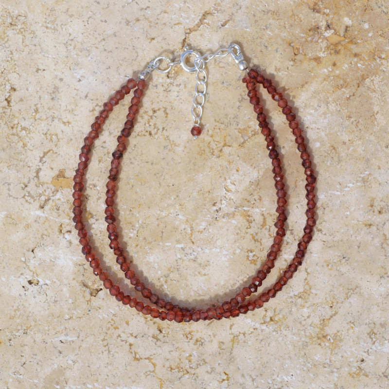 Bracelet 2 rangs pierres fines en grenat facetté