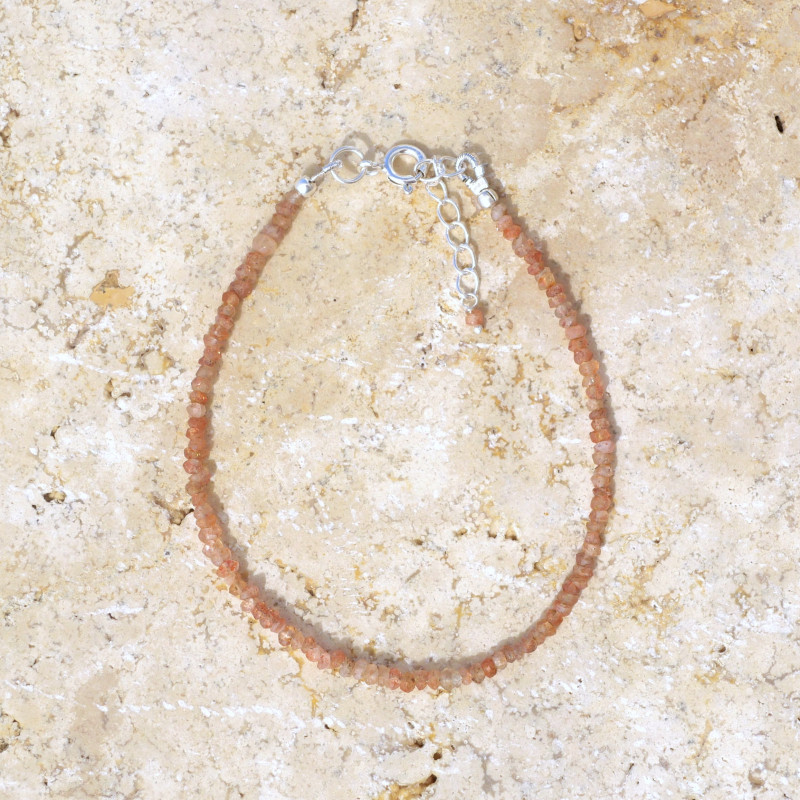 Bracelet fin pierres Pierre de soleil facettées fermoir argent