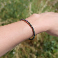 Bracelet fin pierres Rubis sur Zoisite facettées fermoir argent