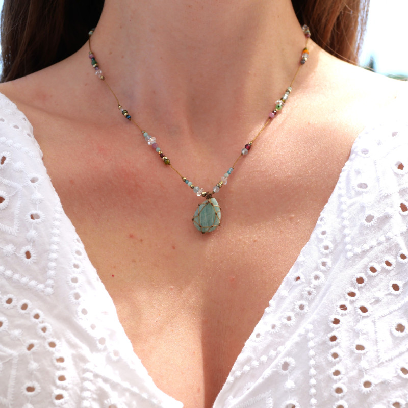 Collier ajustable grosse pierre facettée Amazonite