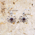 Petites boucles d'oreilles Lotus argent pierre Grenat Petites boucles d'oreilles Lotus argent pierre Grenat