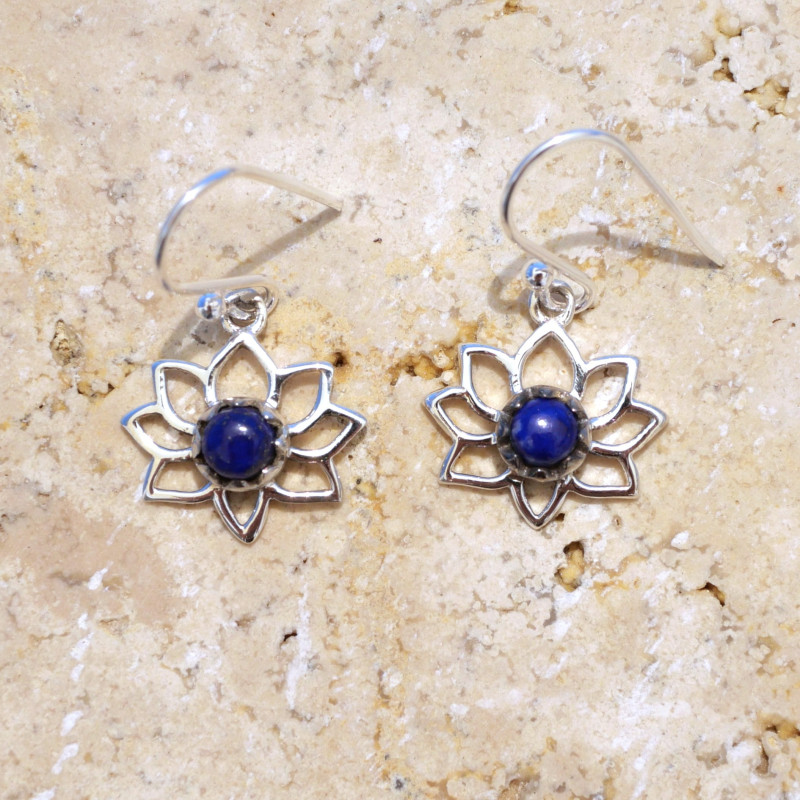 Petites boucles d'oreilles Lotus argent pierre Lapis lazuli Petites boucles d'oreilles Lotus argent pierre Lapis lazuli