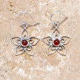 Boucles d'oreilles fleurs ajourées argent et pierre Cornaline Boucles d'oreilles fleurs ajourées argent et pierre Cornaline