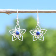 Boucles d'oreilles fleurs ajourées argent et pierre Lapis lazuli
