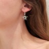 Boucles d'oreilles fleurs ajourées argent et pierre Onyx noir