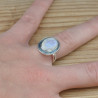 Bague ovale belle pierre naturelle Pierre de lune blanche et argent oxydé