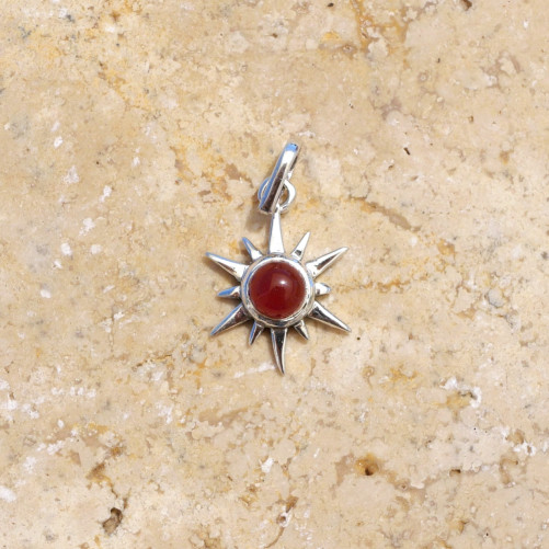 Petit pendentif Soleil en argent pierre Cornaline