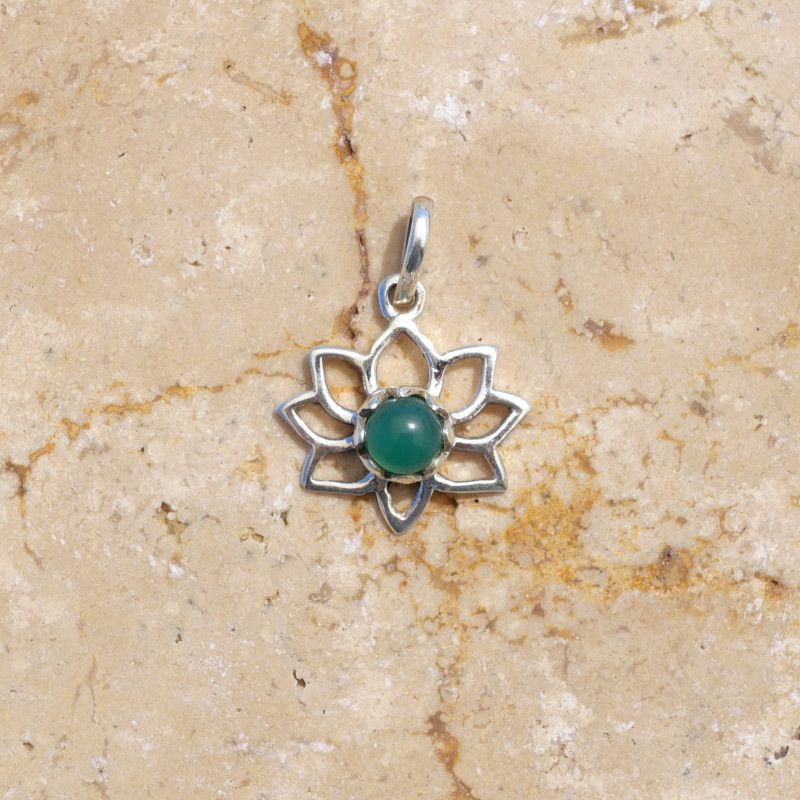 Petit pendentif Lotus argent pierre Agate verte