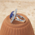 Bague soleil pierre ovale en Lapis lazuli et argent ciselé T58