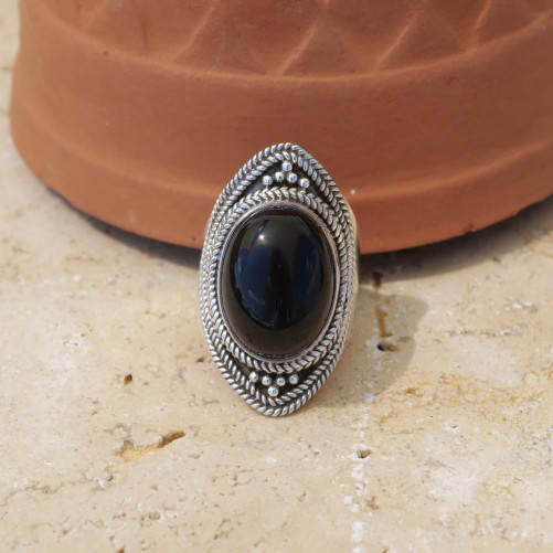 Chevalière pointes pierre ovale Onyx noir et argent strié T52