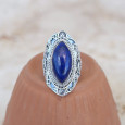 Chevalière mixte pierre marquise Lapis lazuli et argent ciselé T53