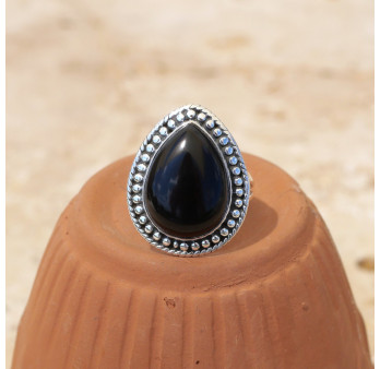 Bague goutte argent ciselé et pierre Onyx noir T55