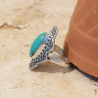 Longue bague argent ciselé et pierre oblongue Howlite bleue T58