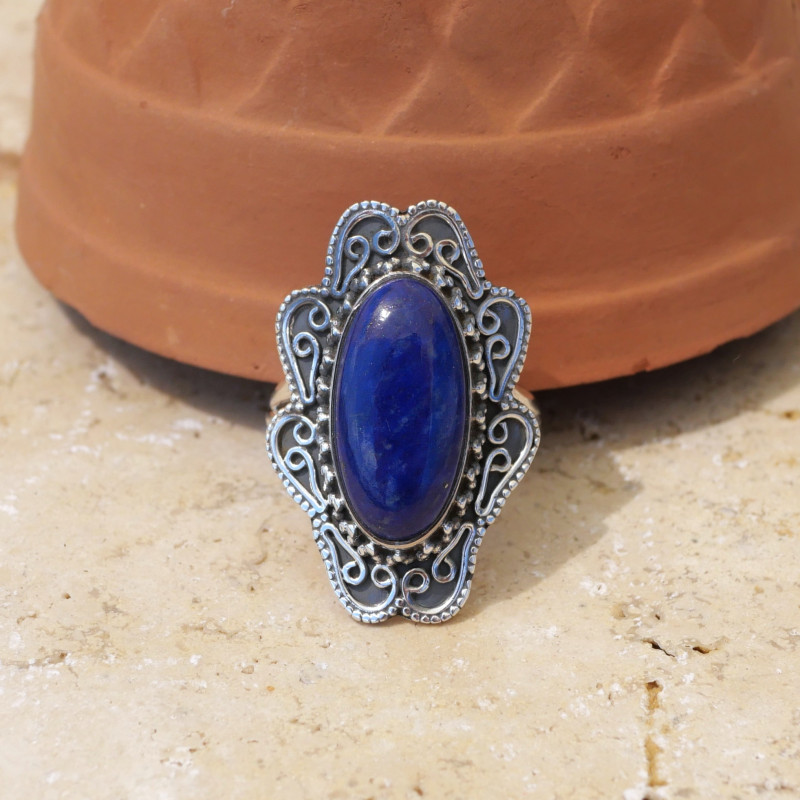Longue bague argent ciselé et pierre oblongue Lapis lazuli T60 Longue bague argent ciselé et pierre oblongue Lapis lazuli T60