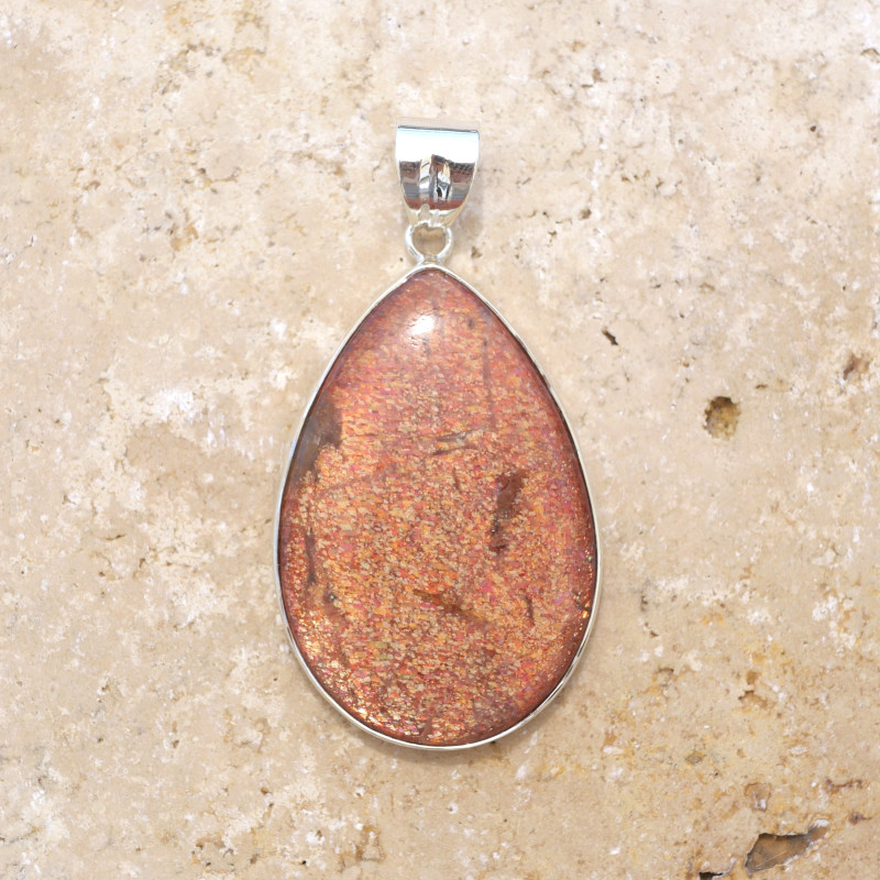 Gros pendentif goutte argent et Pierre de soleil