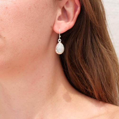 Boucles d'oreilles gouttes Pierre de lune et argent
