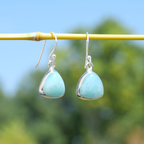 Boucles d'oreilles triangulaires pierre Larimar et argent